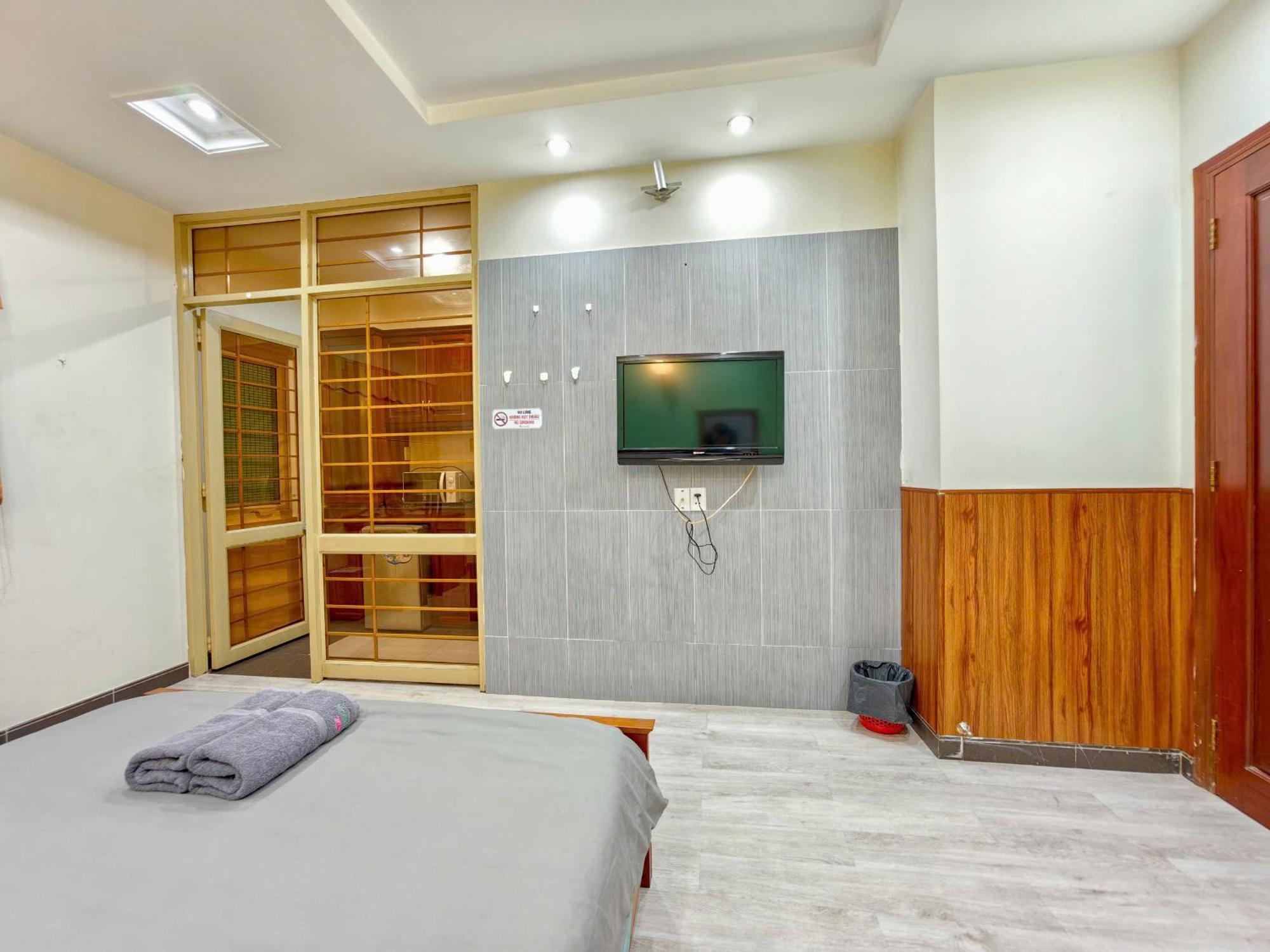 Sen Vivian 3* Ho Chi Minh City