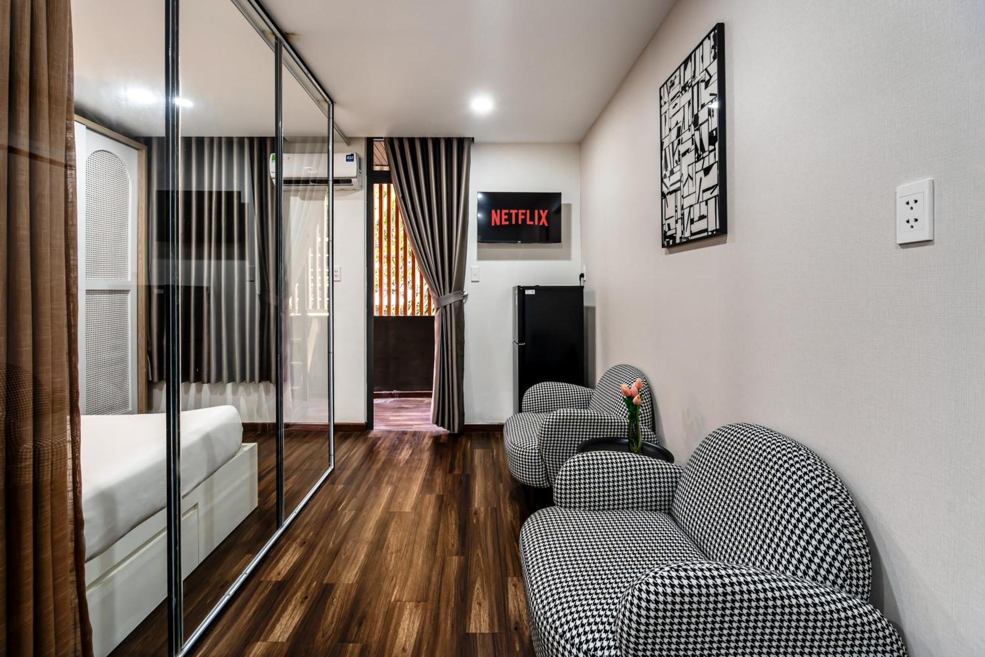 Lotus Lalala Hotel 3*