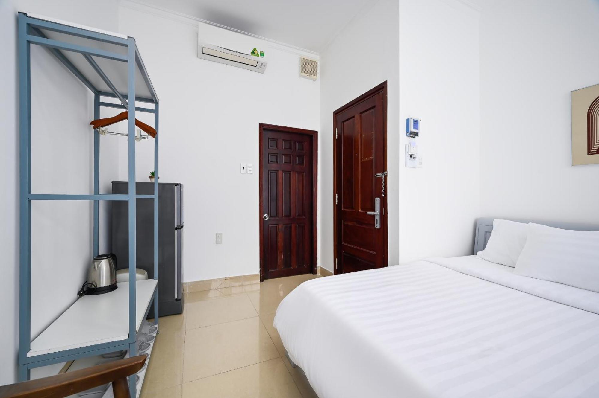 Amory Saigon Center 3*