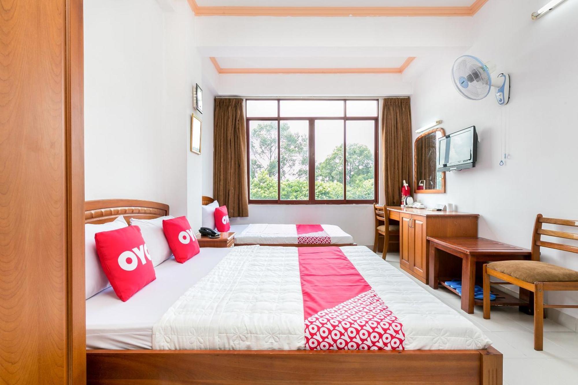 Hotel Vien Ngoc Xanh