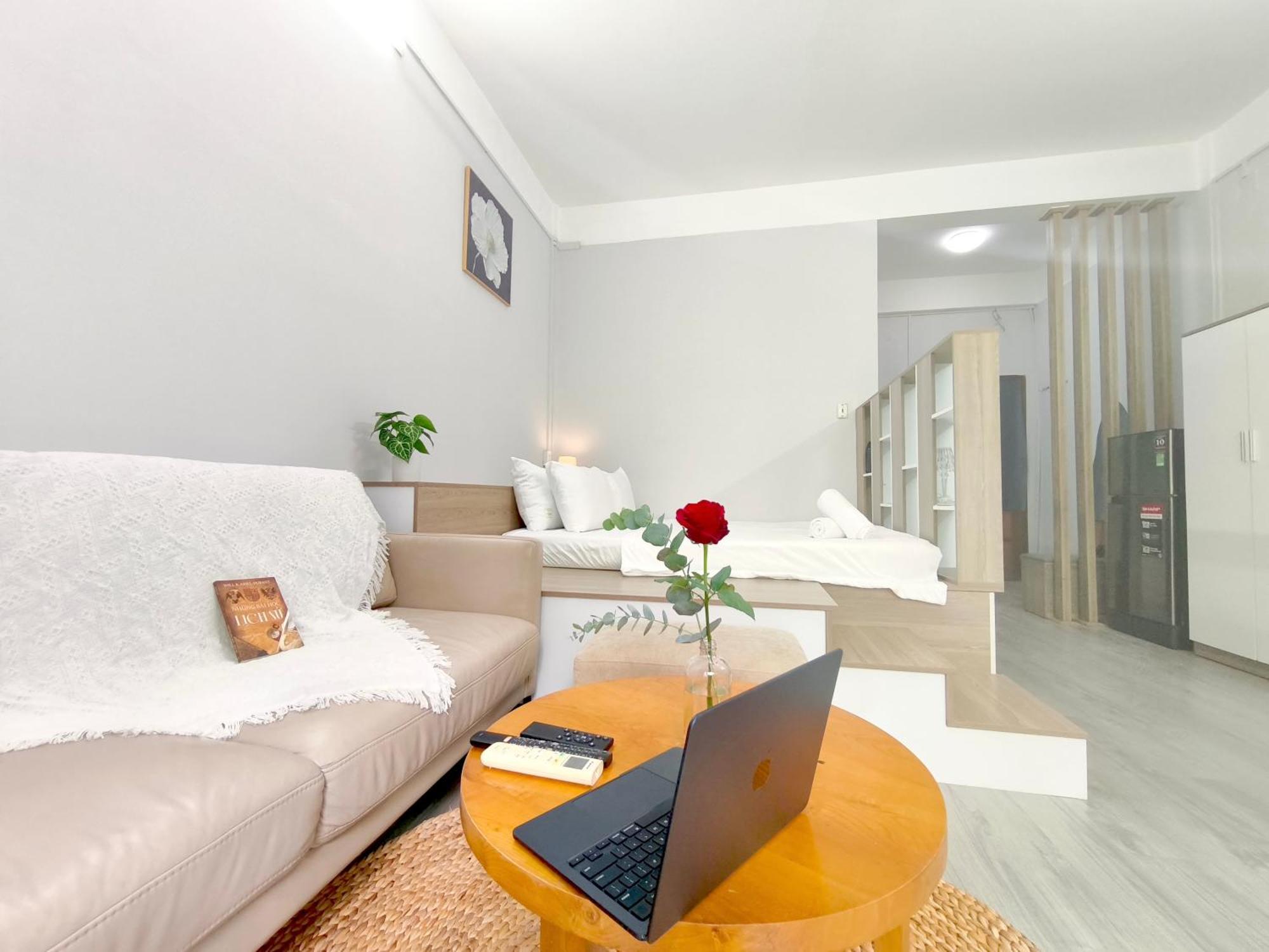 Serenity River Saigon Apartment *