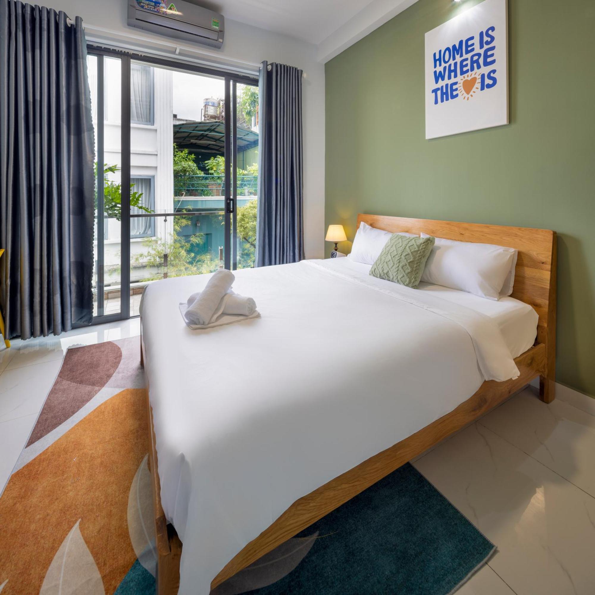 Hotel Diamond Crown 2