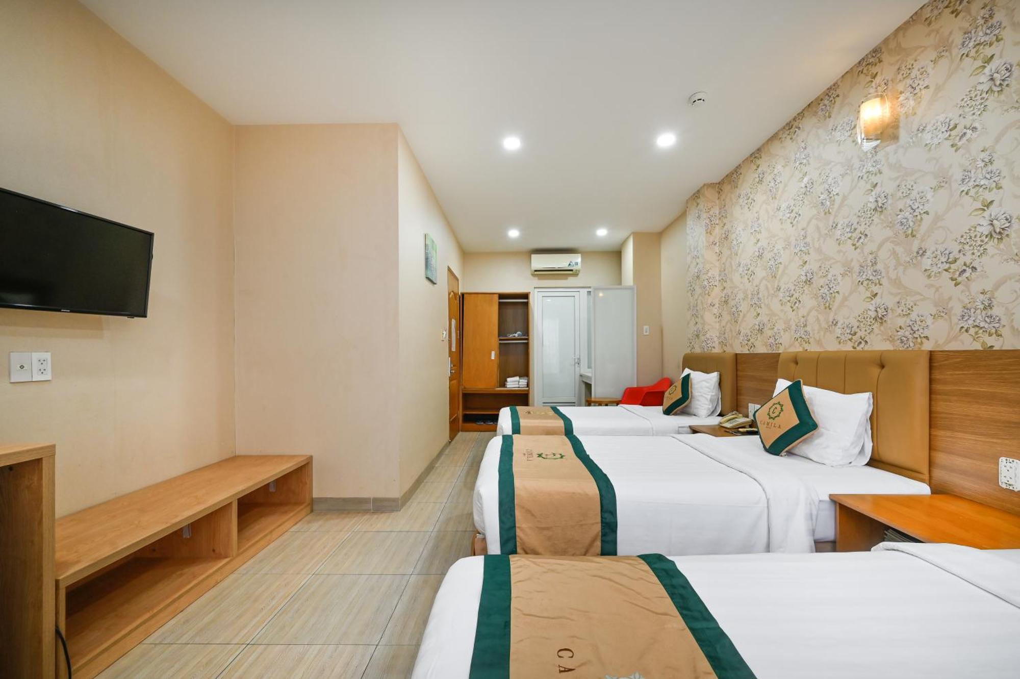 Hotel Camila Airport Hotel 3*