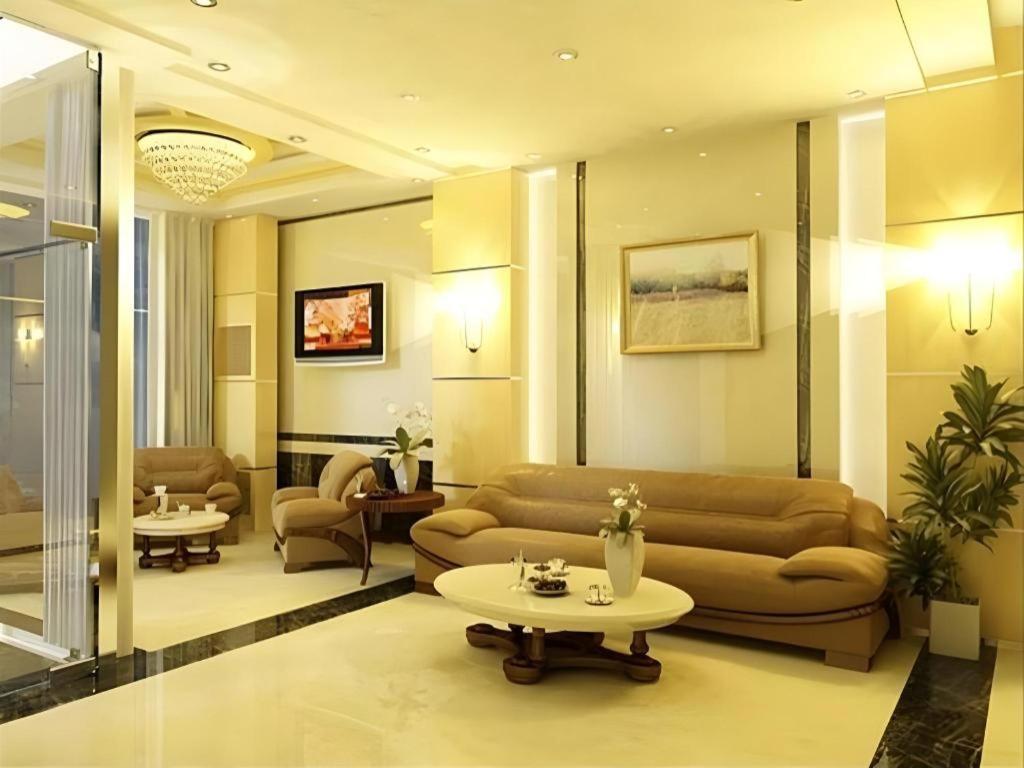 Universe 3* TP. Hồ Chí Minh