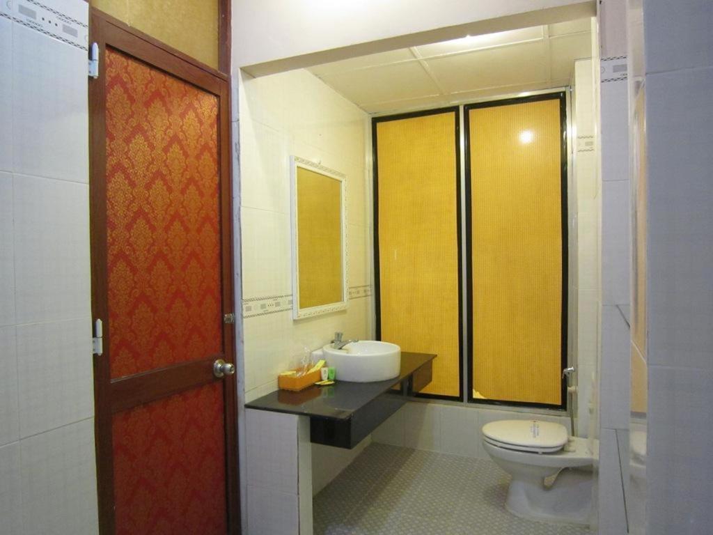 Hotel Vy Vy Airport Hotel *