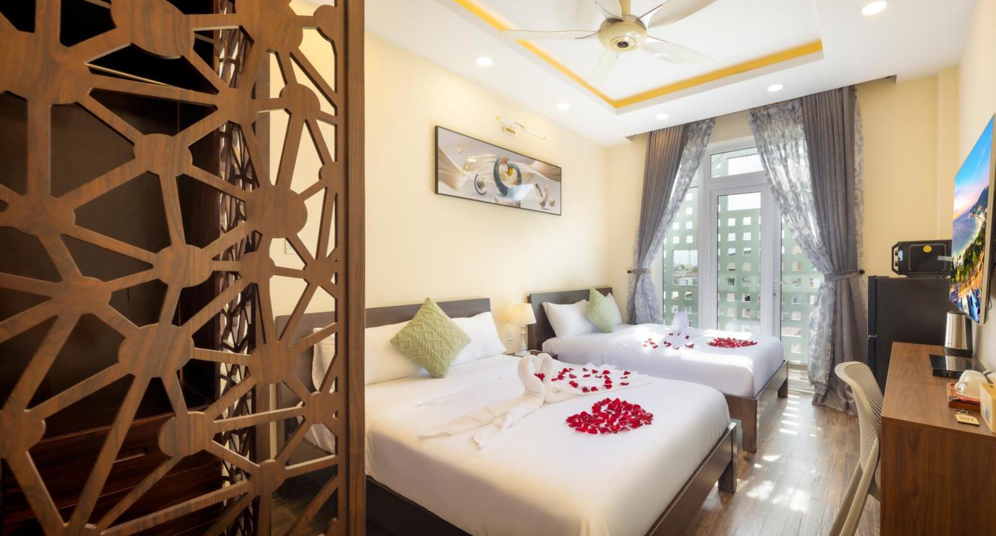 Diamond Crown 2 Ho Chi Minh City