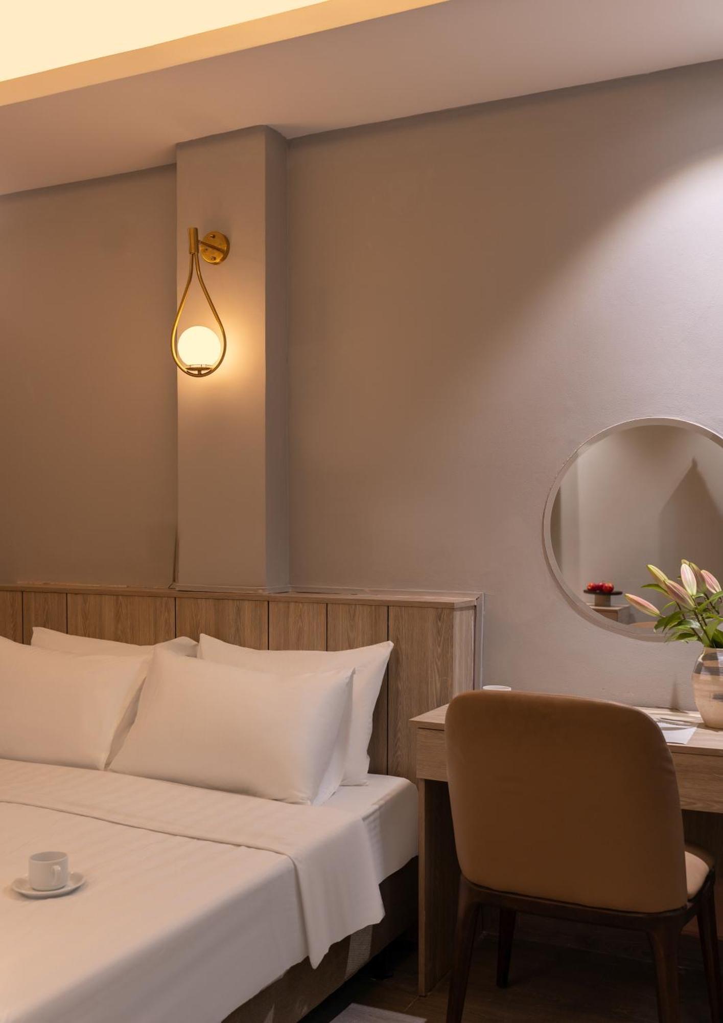 The Cozy Hotel