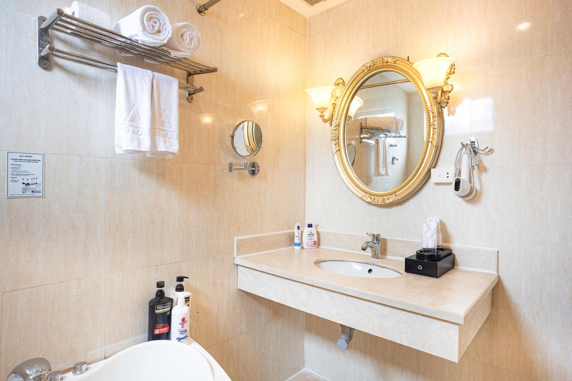 A25 - 255 Le Thanh Ton Hotel Bandar Ho Chi Minh
