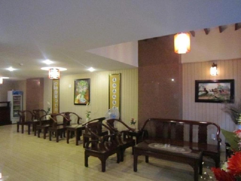 Hotel Nui Thanh 2*