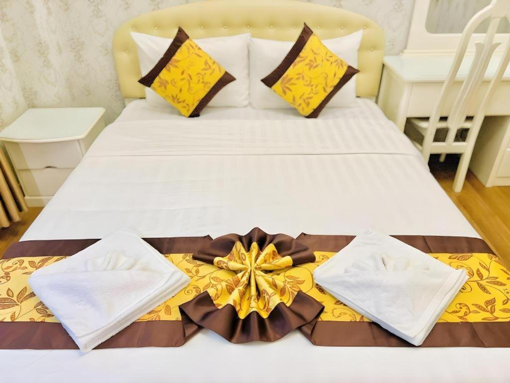 Reddoorz Truc Huyen Khách sạn