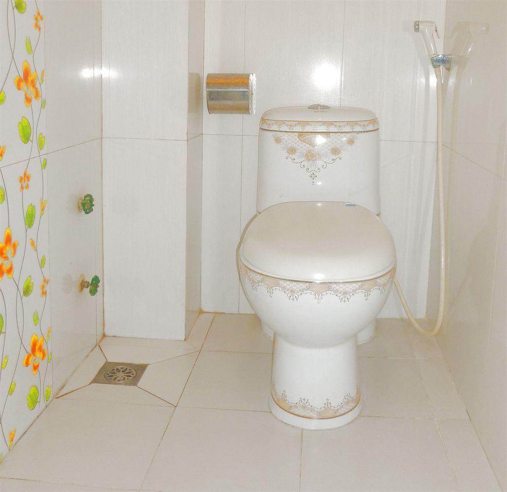 Expats Minh Quang Hotel Ho Chi Minh City