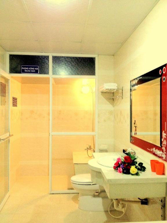Hotel Ha Oanh 2 2*