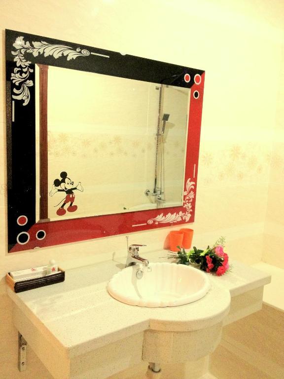 Ha Oanh 2 2*