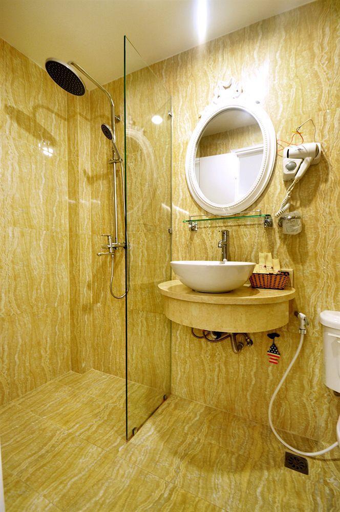 The White 8a Thai Lung 3* Ho Chi Minh City