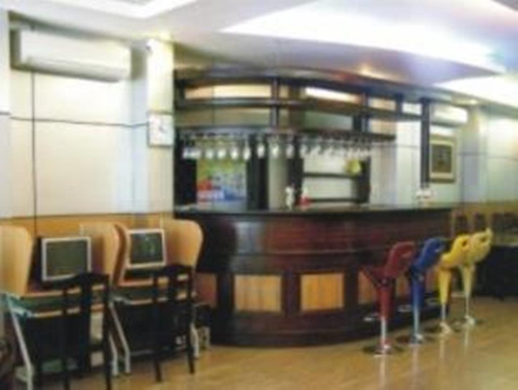 Hotel Ks Thai Ha Huy 2*