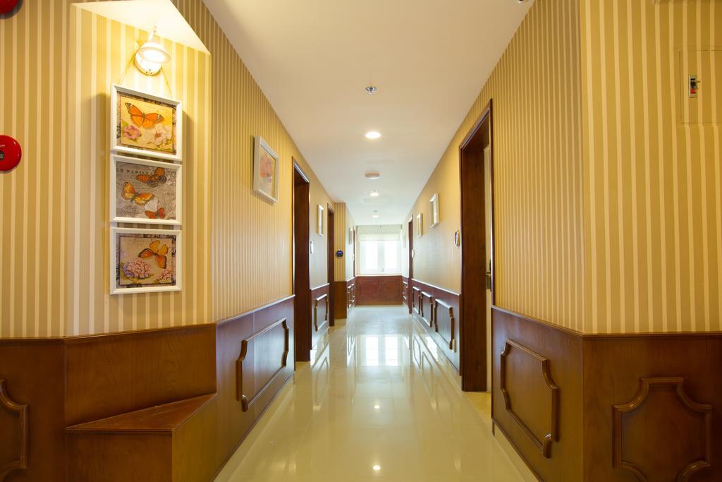Hotel L'odeon Phu My Hung 3*