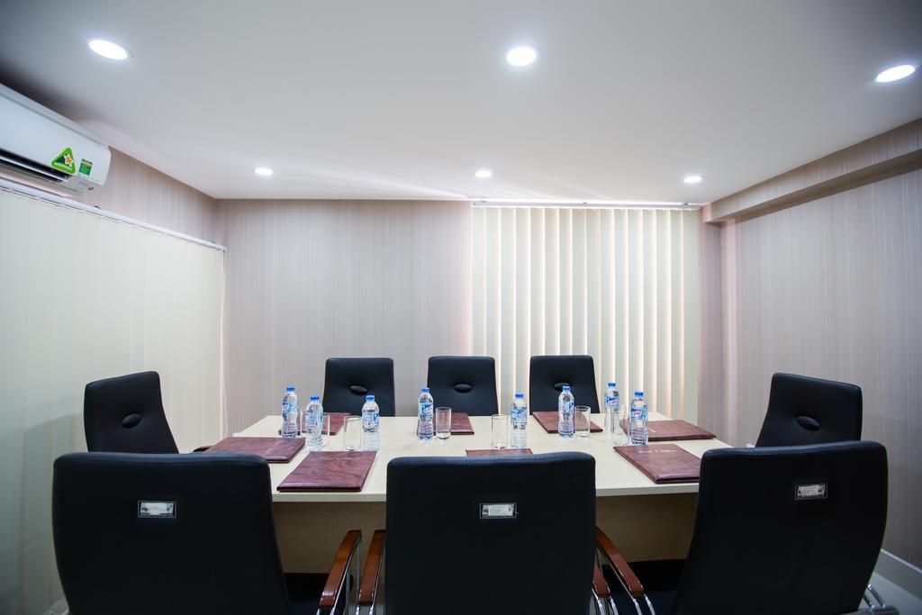 L'odeon Phu My Hung Hotel 3*