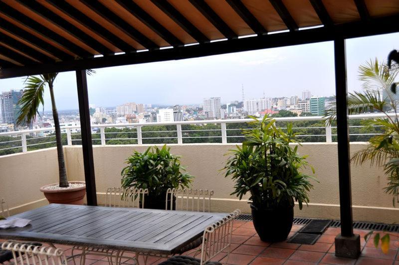 Apartment Indochine Park Tower *