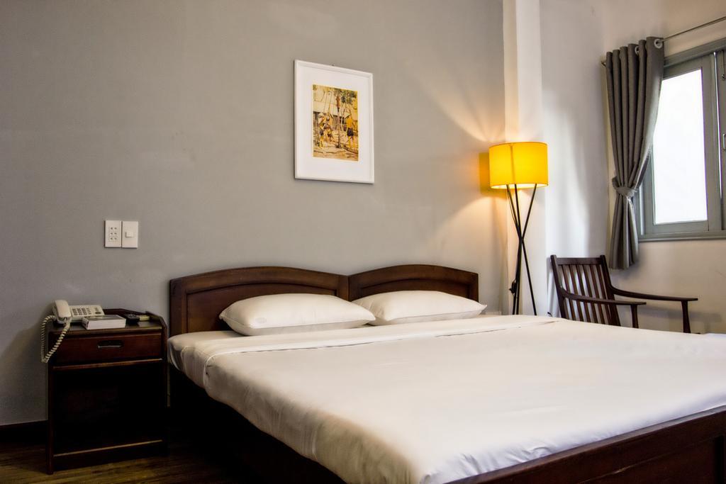 Tripwriter & Bistro Hotel