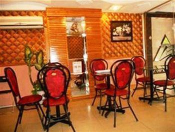Ben Thanh Market Central 3*