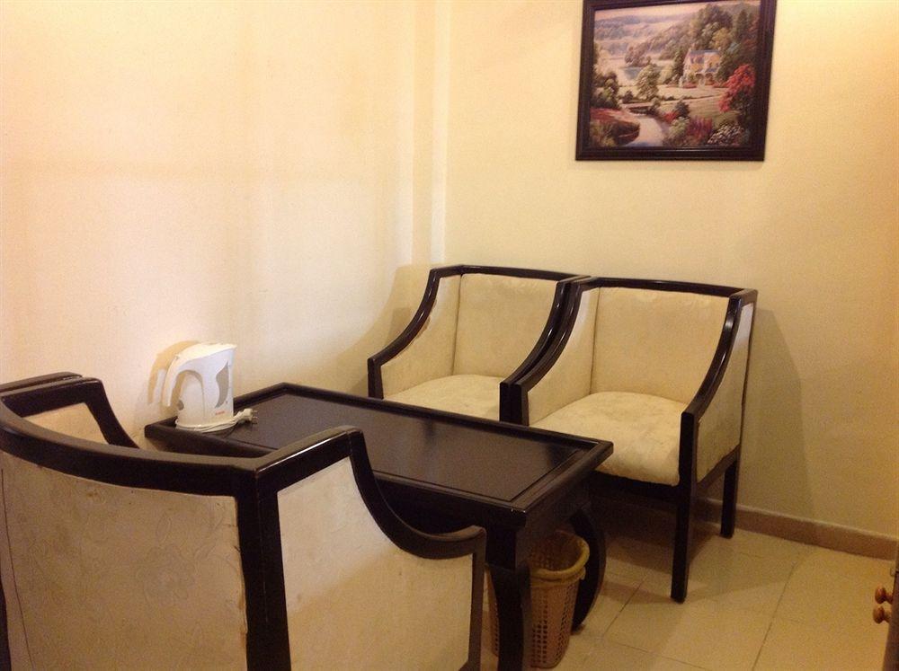 Hotel Ben Thanh Market Central 3*