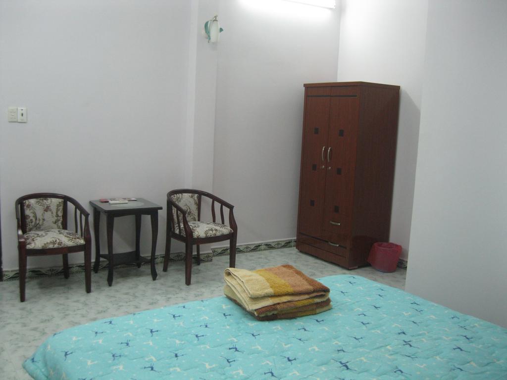 Ms Yang 2 - Cook Homestay Ho Chi Minh City