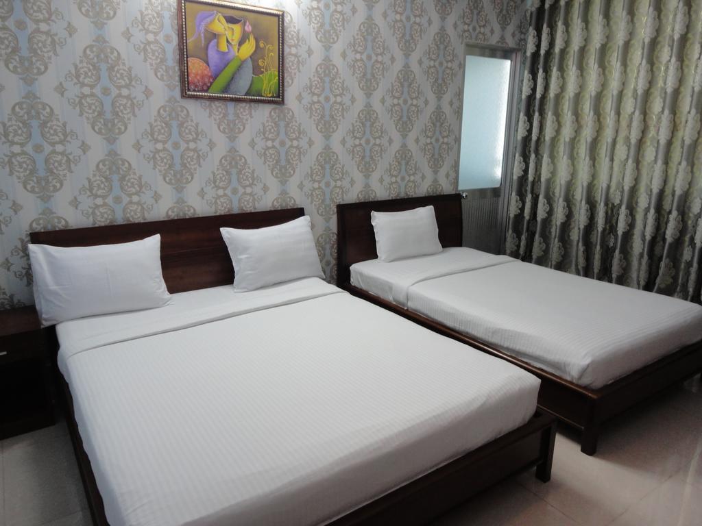 Yen Trang 2* Ho Chi Minh City