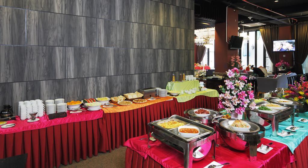 Hotel The Arrivals From Sunland Ho Chi Minh City