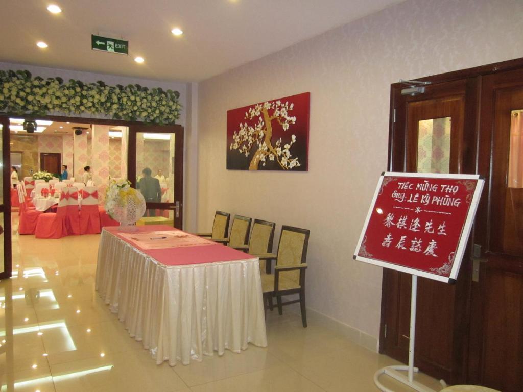 Dong Kinh A Hotel