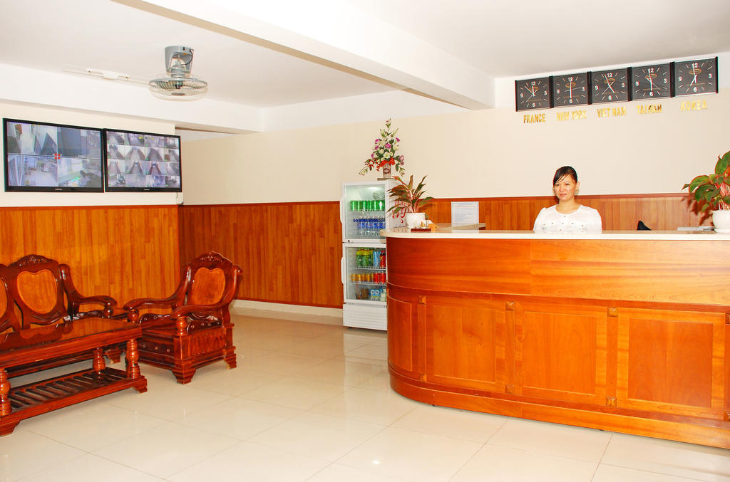 Hotel Nam Phuong Hoang Hau