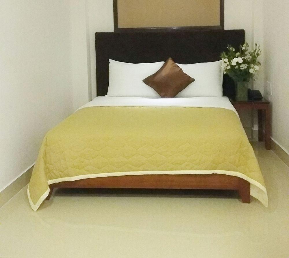 Giang Son Khách sạn 2*