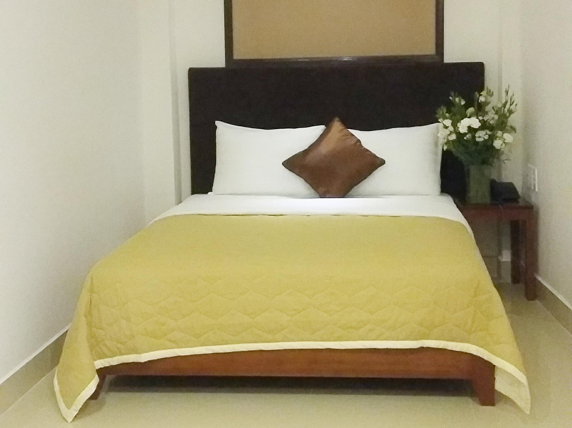 Giang Son Khách sạn 2*