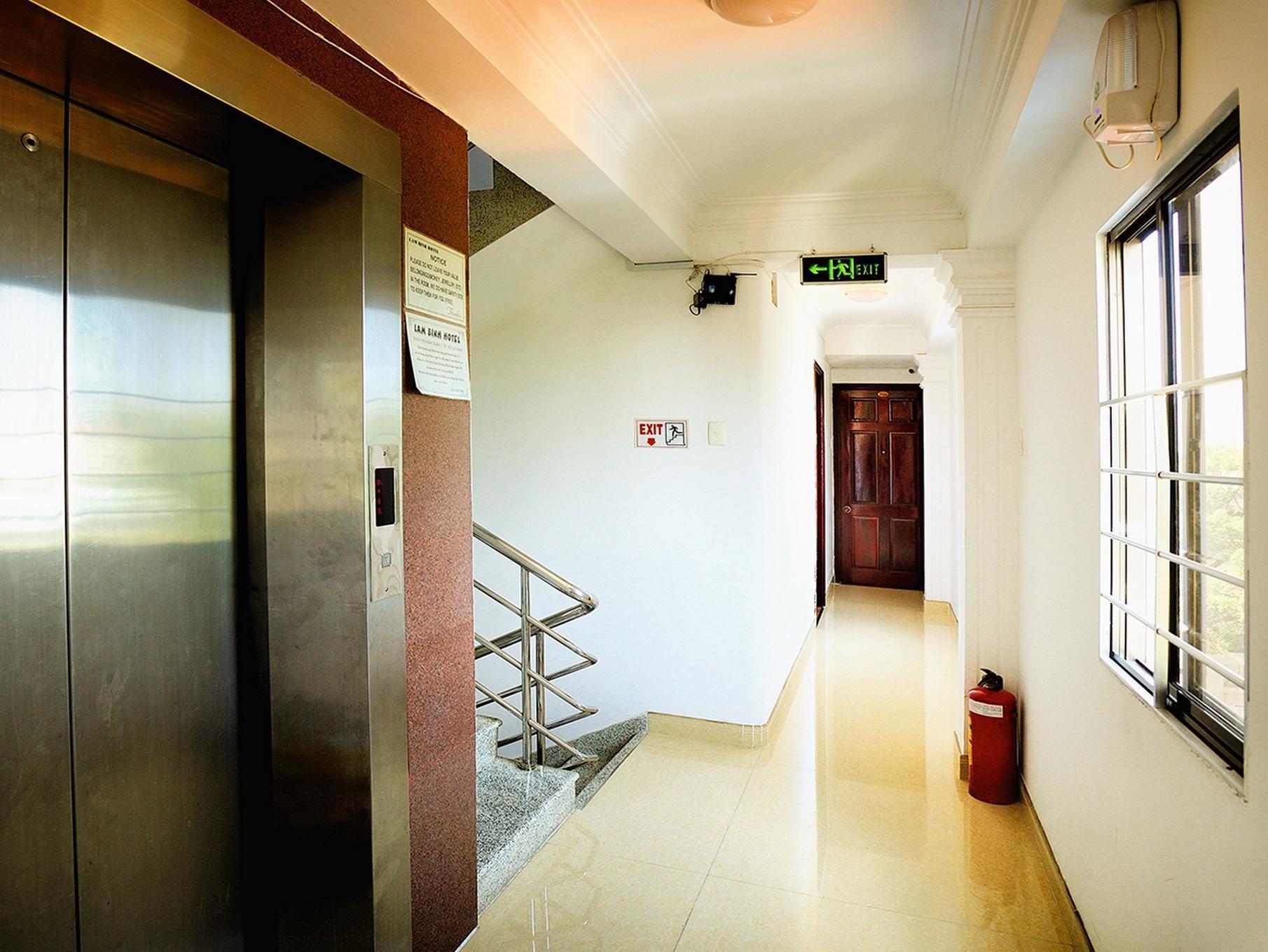 Little Brick Saigon Hotel 2*