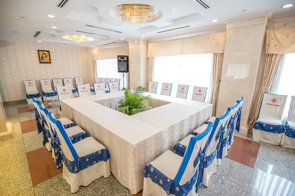 Golden Saigon 4*