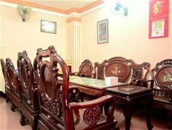 Hotel Le Petit Sai Gon *