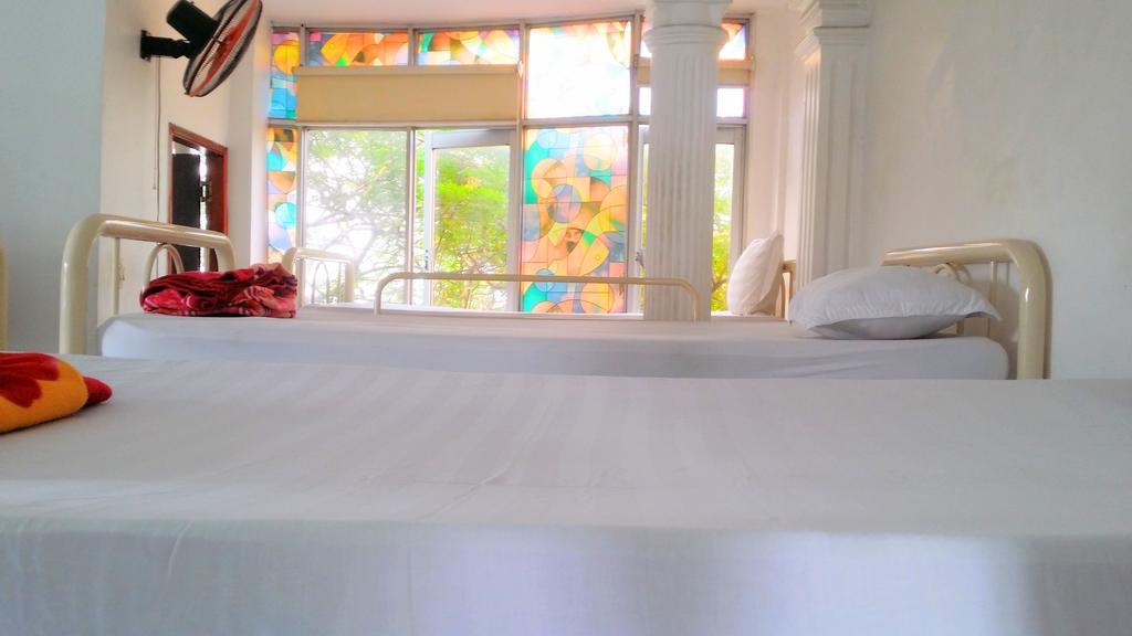 Vinh Hostel Ho Chi Minh City