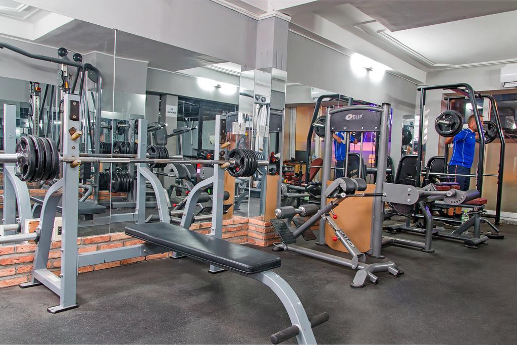 Luna And Fitness Hostel *