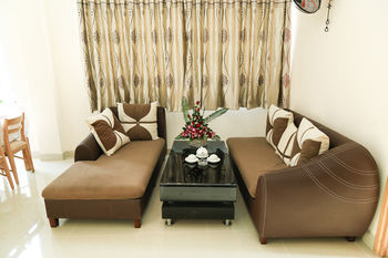 Kelly Serviced Apartment *