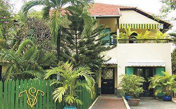 Saigon Village 4*