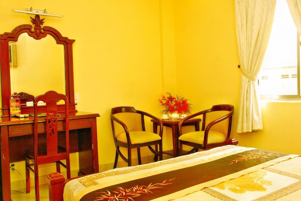 Hotel Hoa Long