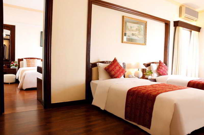 Royal Saigon 4*