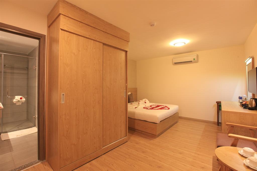 Hotel Minh Tam & 3/2 Ho Chi Minh City