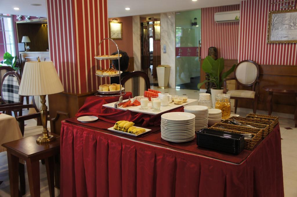 Hotel L'odeon Phu My Hung Ho Chi Minh City