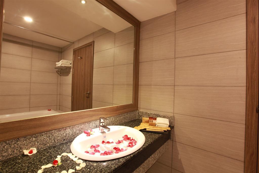 Minh Tam & 3/2 Hotel Ho Chi Minh City