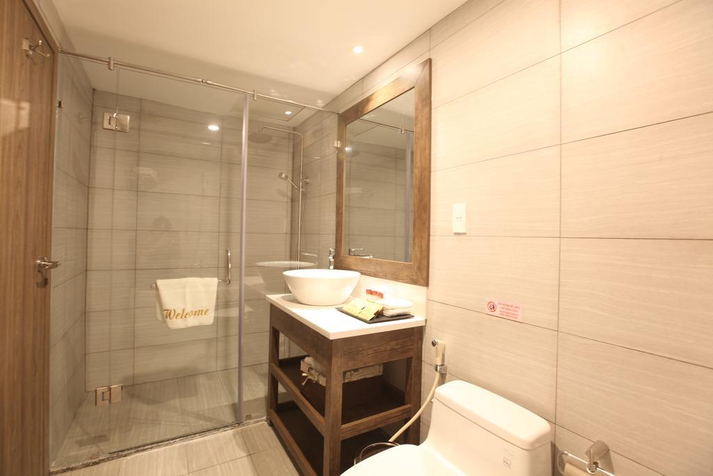 Hotel Minh Tam & 3/2 Ho Chi Minh City