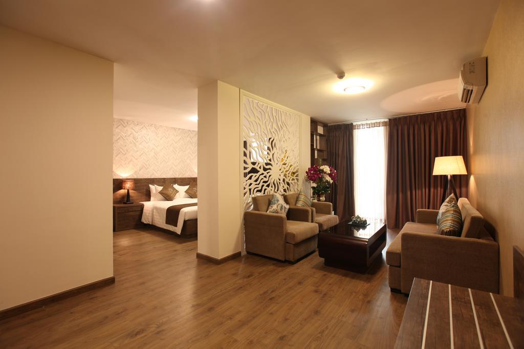 Minh Tam & 3/2 Hotel 3*