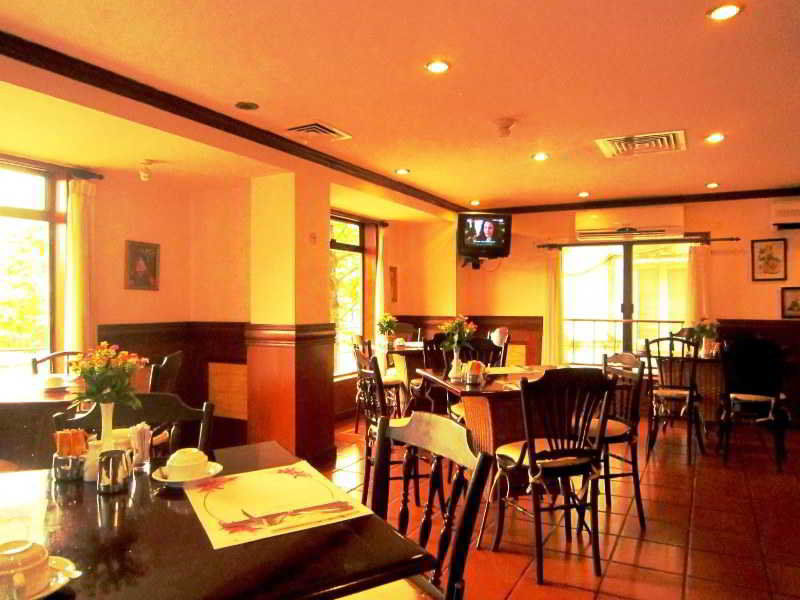 Empress Hotel 3*