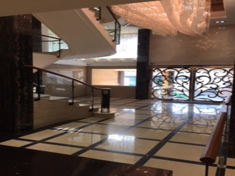 Hotel Empress