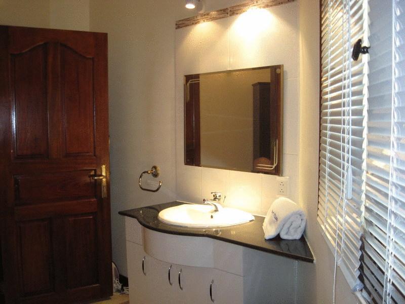 Saigon Village Aparthotel 4*