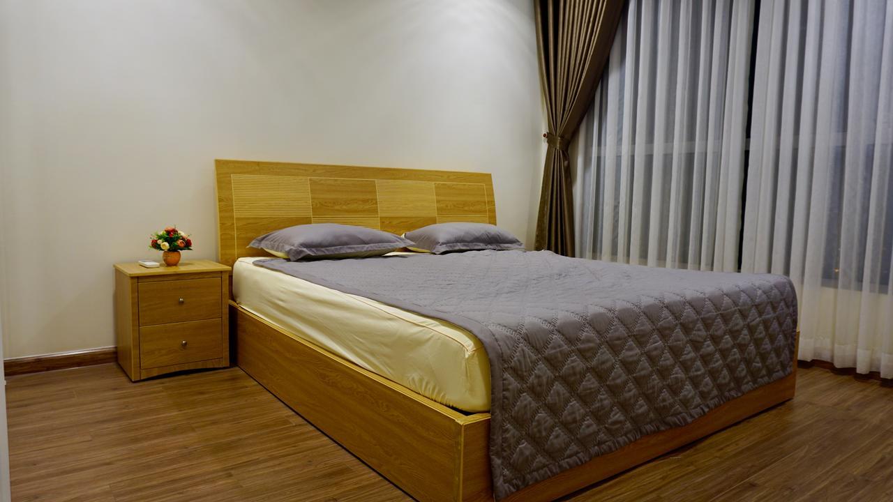 Huyen Vinhomes Central Park *